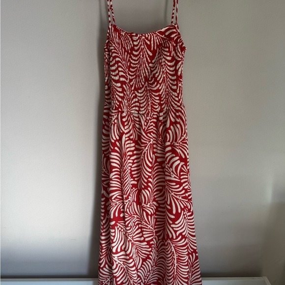 H&M Red and White Leaf Print Midi Dress - Picture 2 of 4